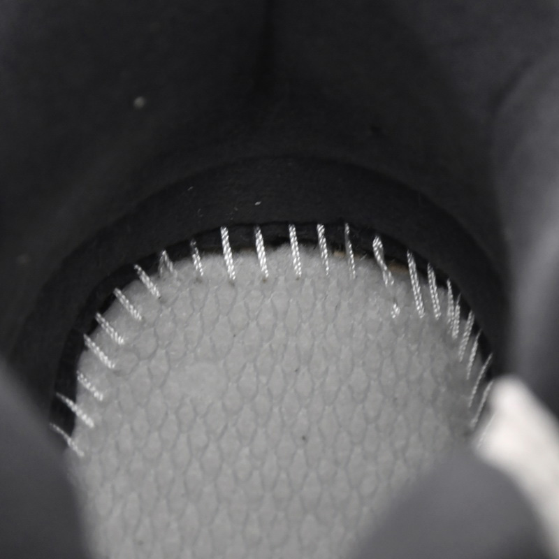 New Balance 2002R Grey Black Sneakers            M2002RHO - DopestKickz