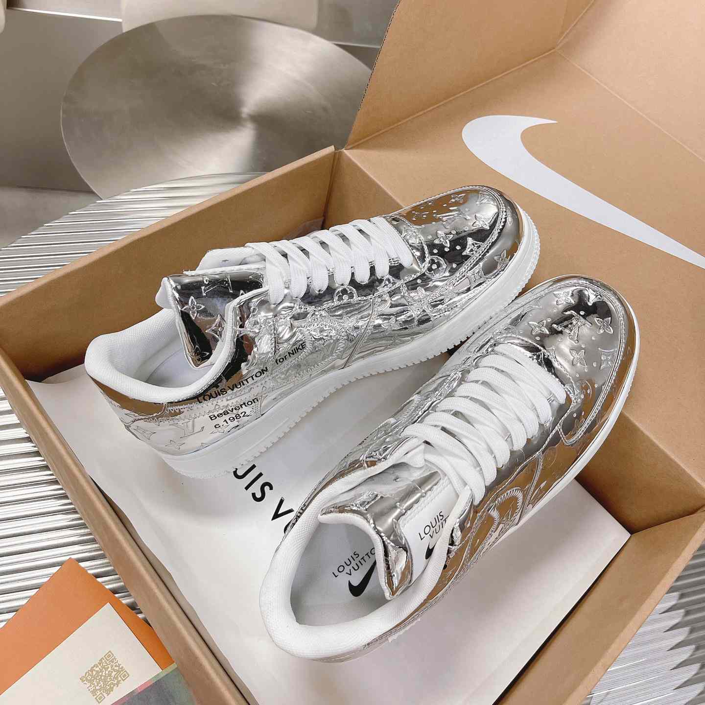 Louis Vuitton x Air Jordan1 Low AJ1 Sneaker - DopestKickz