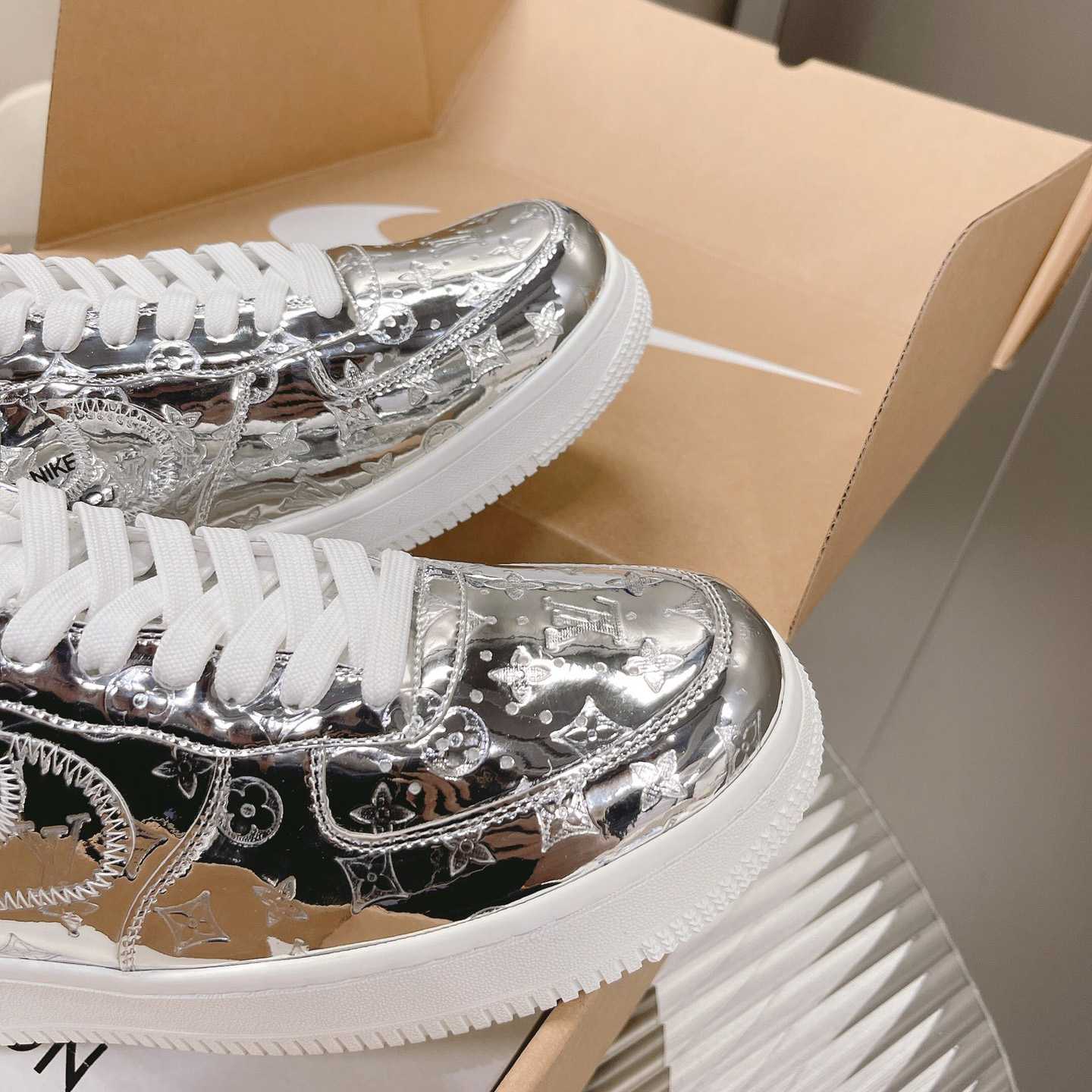 Louis Vuitton x Air Jordan1 Low AJ1 Sneaker - DopestKickz