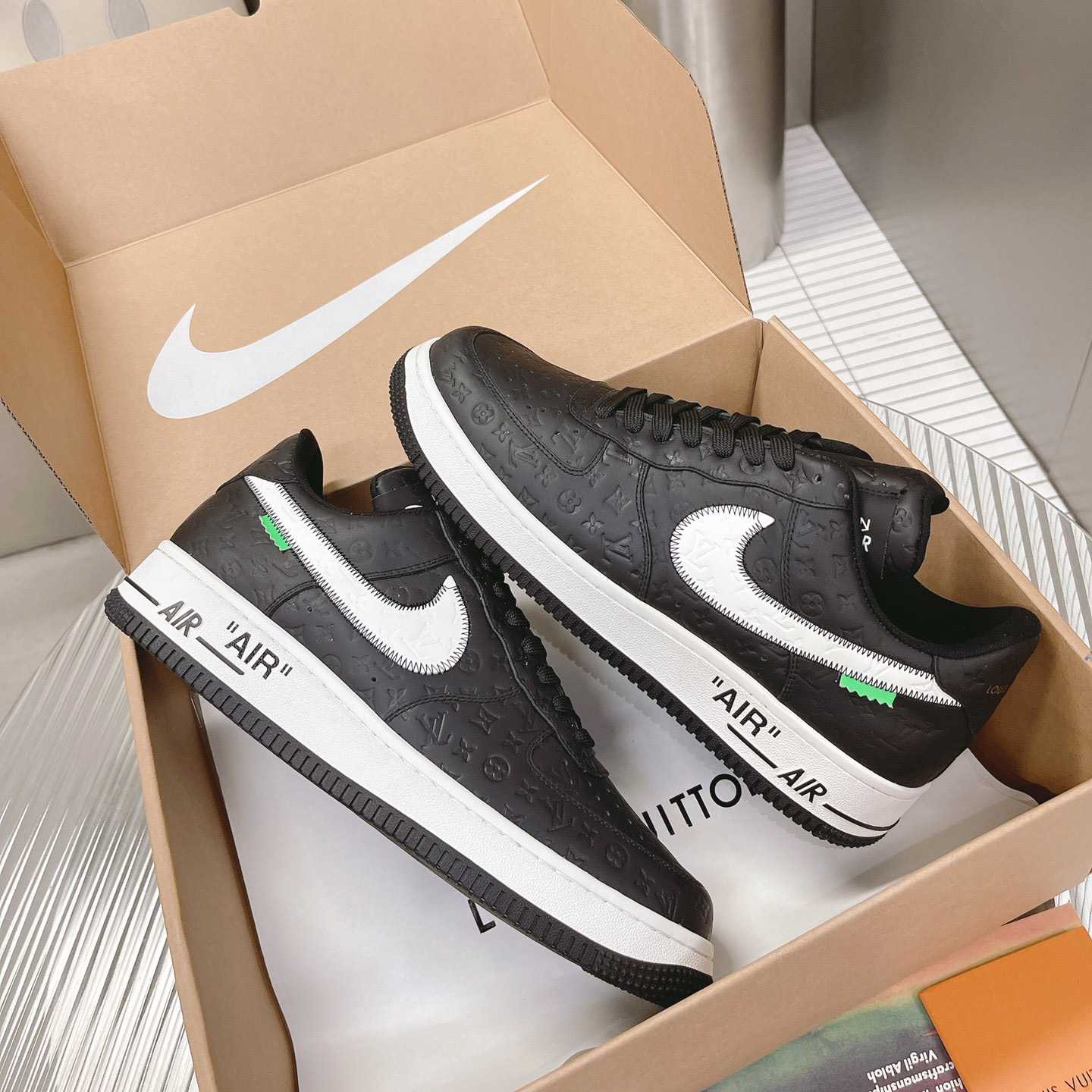 Louis Vuitton x Air Jordan1 Low AJ1 Sneaker - DopestKickz