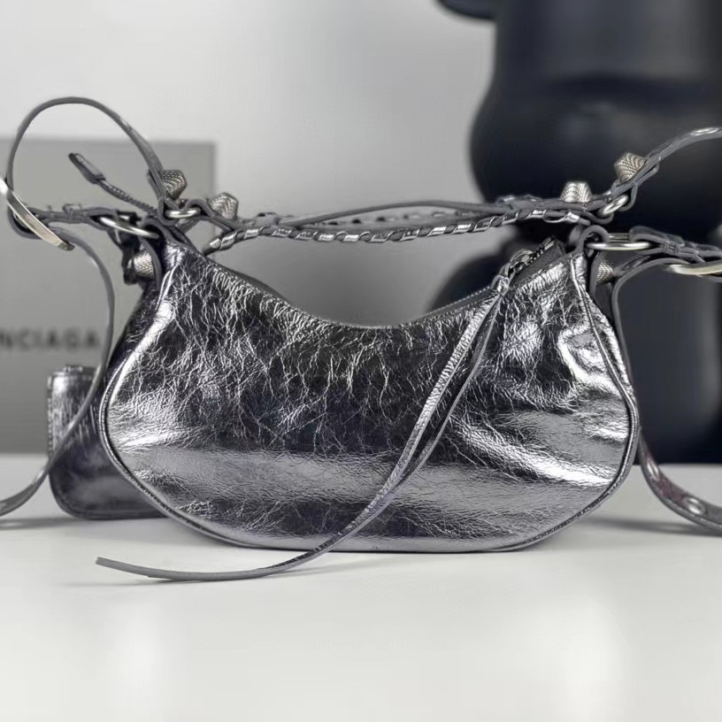 Balenciaga Le Cagole XS Shoulder Bag (26-16-10cm) - DopestKickz