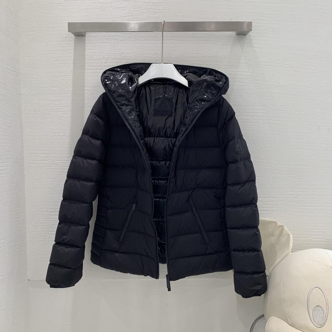 Moncler Herbe Short Down Jacket - DopestKickz