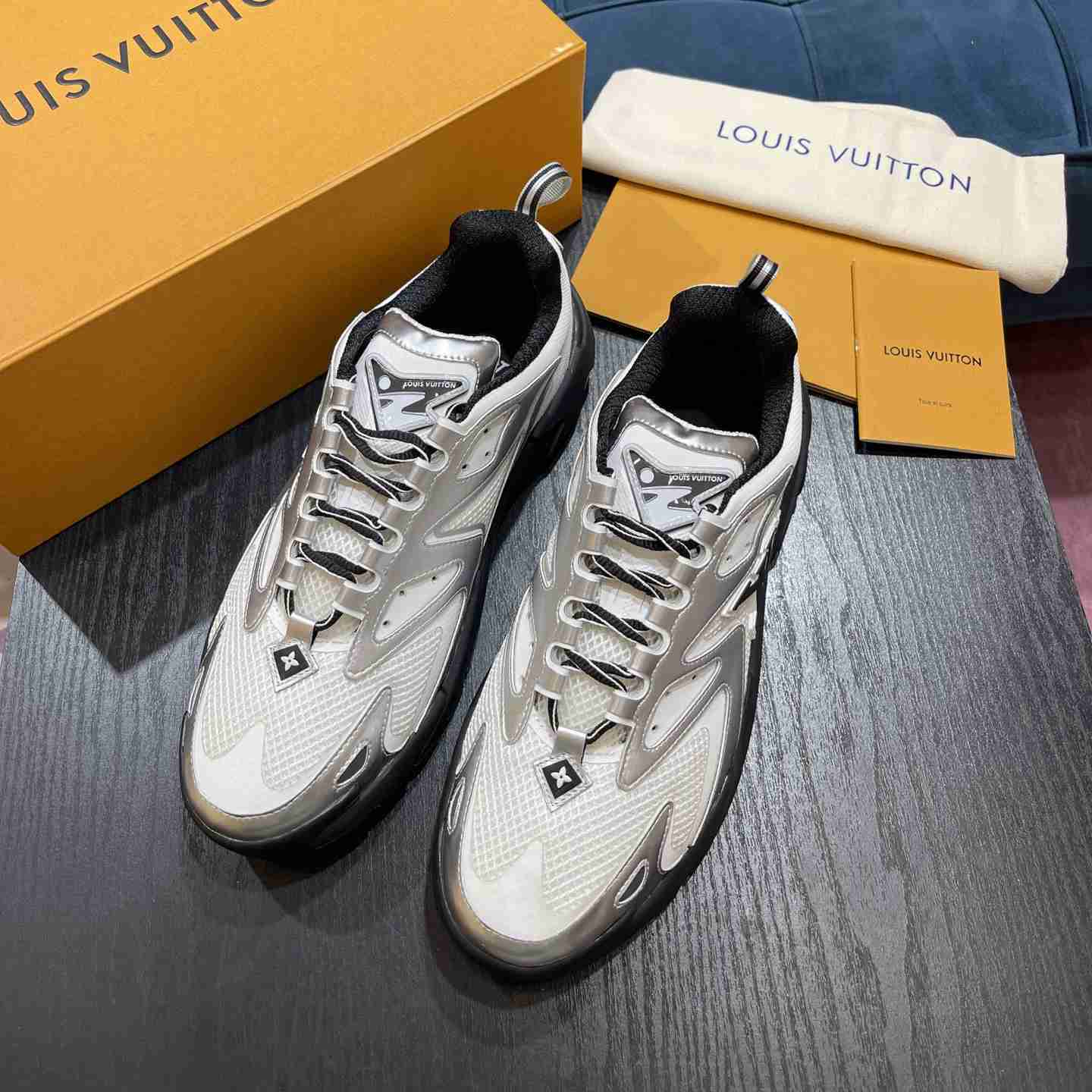 Louis Vuitton Runner Tatic Sneaker(Upon UK Size)     - DopestKickz