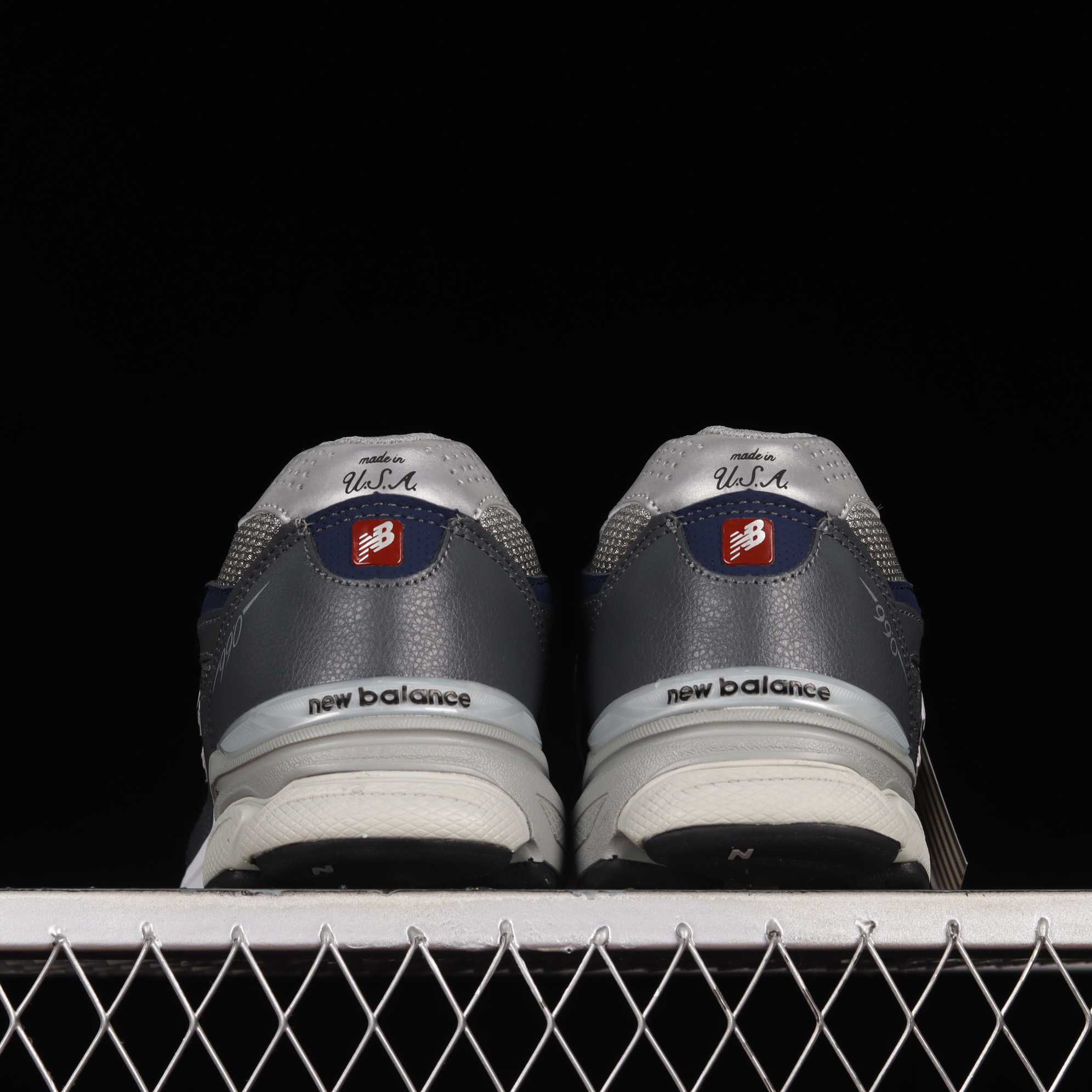 New Balance NB990 Sneakers           M990GJ3 - DopestKickz