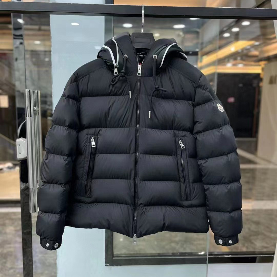 Moncler Cardere Short Down Jacket - DopestKickz