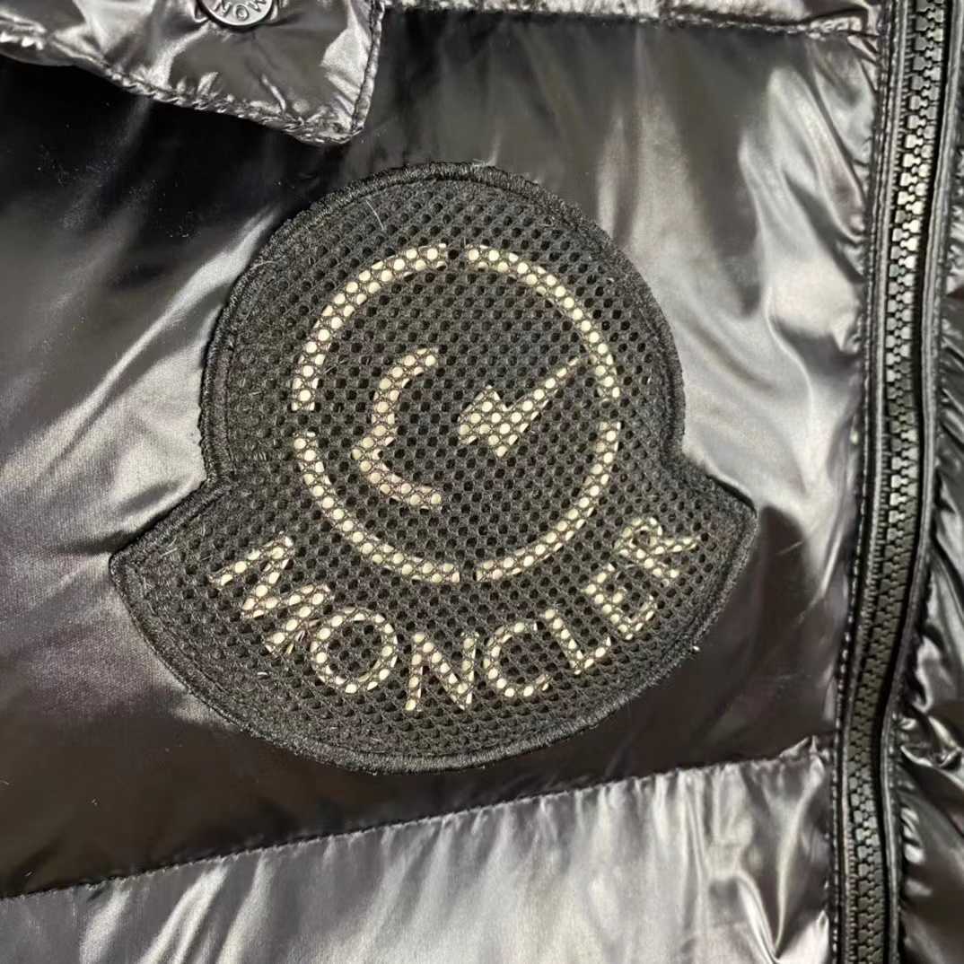 Moncler Black Down Jacket - DopestKickz