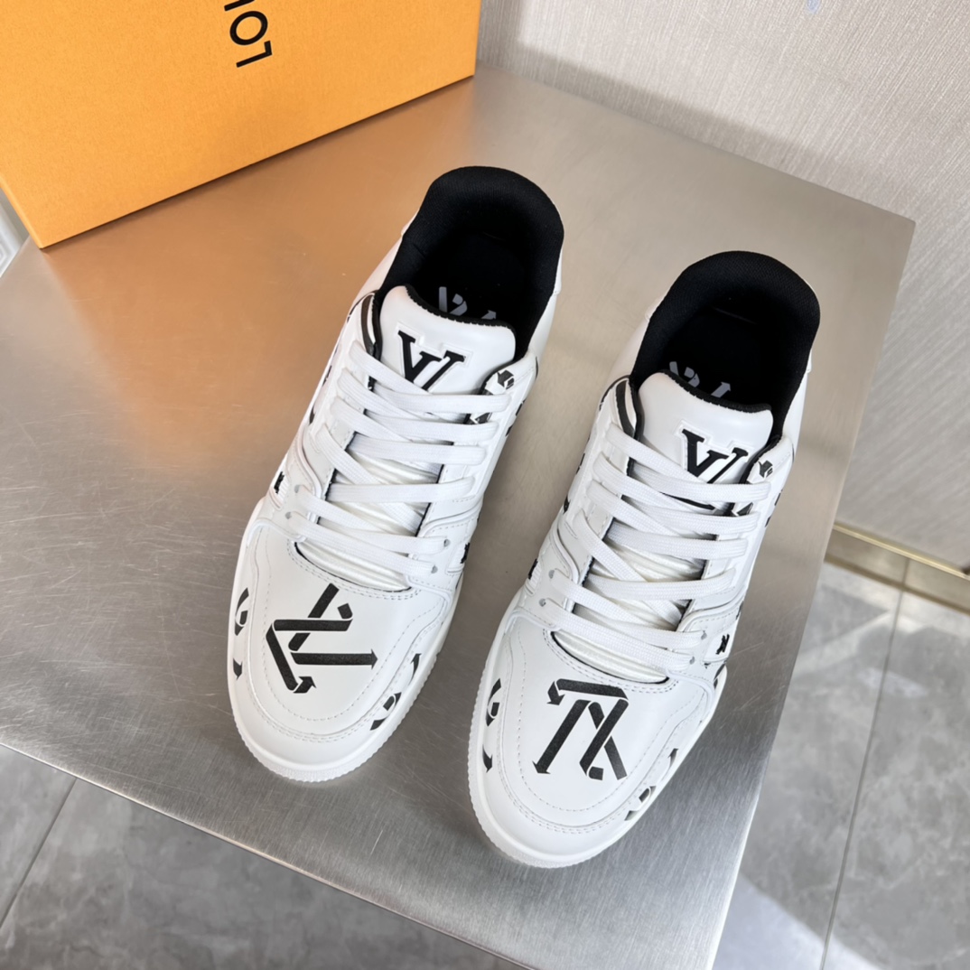 Louis Vuitton LV Trainer Sneaker    (Upon uk size)   1AAGXZ - DopestKickz