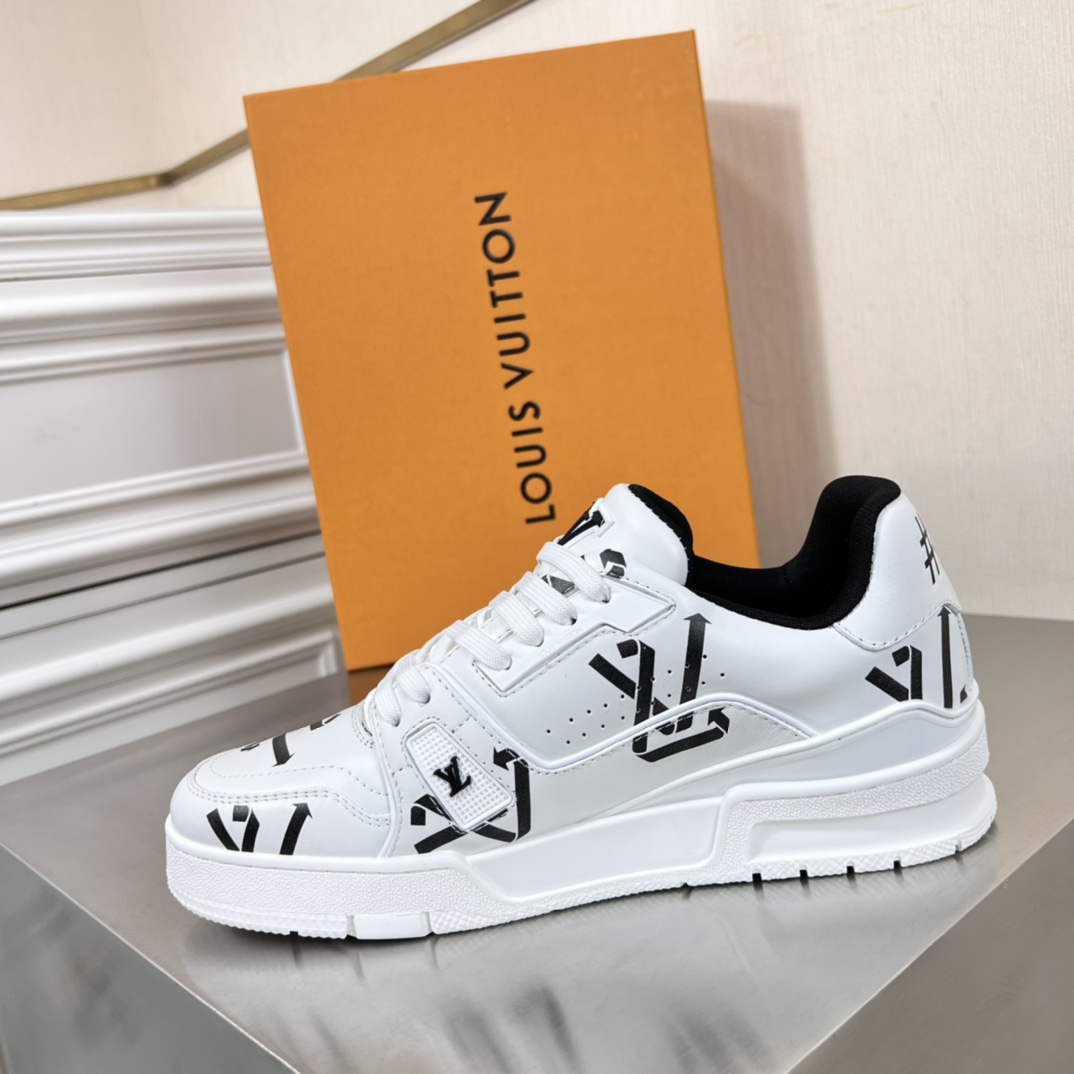 Louis Vuitton LV Trainer Sneaker    (Upon uk size)   1AAGXZ - DopestKickz