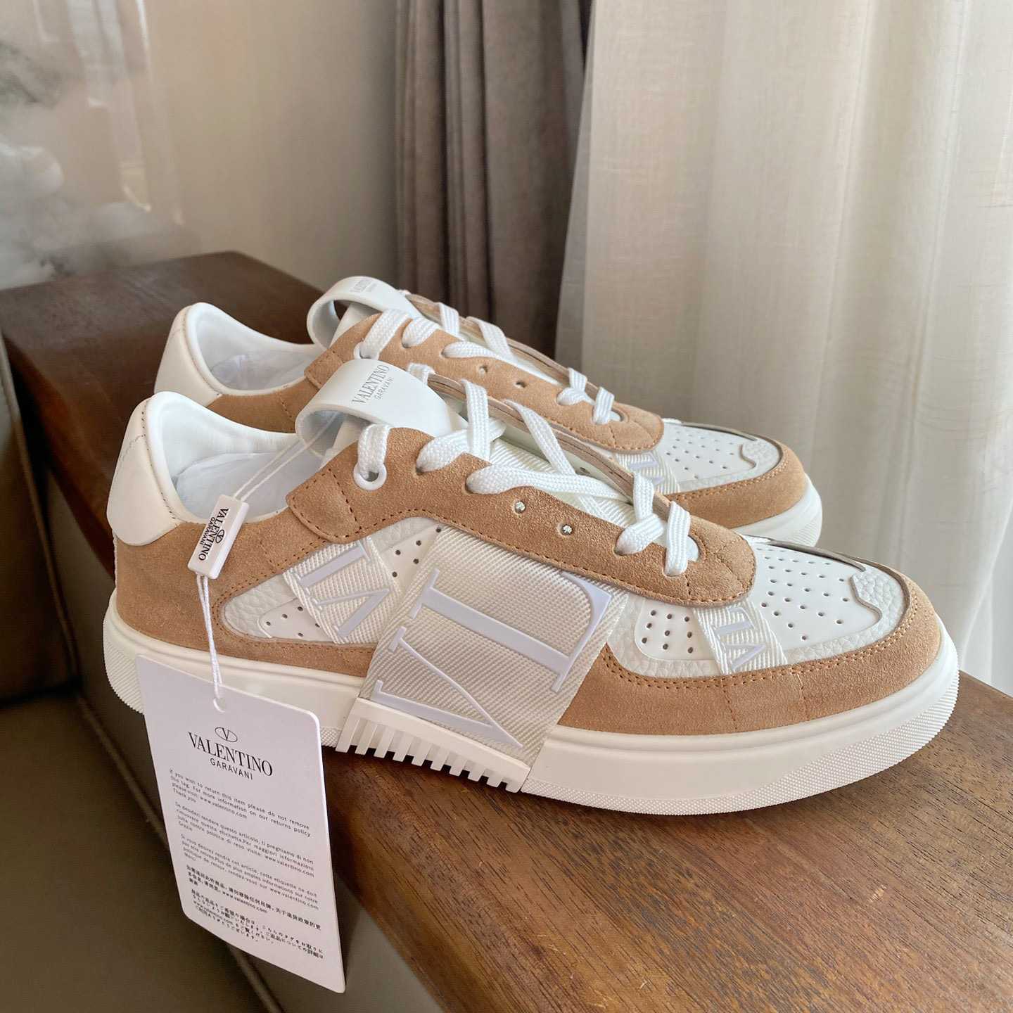 Valenti Low-Top Calfskin Vl7n Sneaker With Bands - DopestKickz