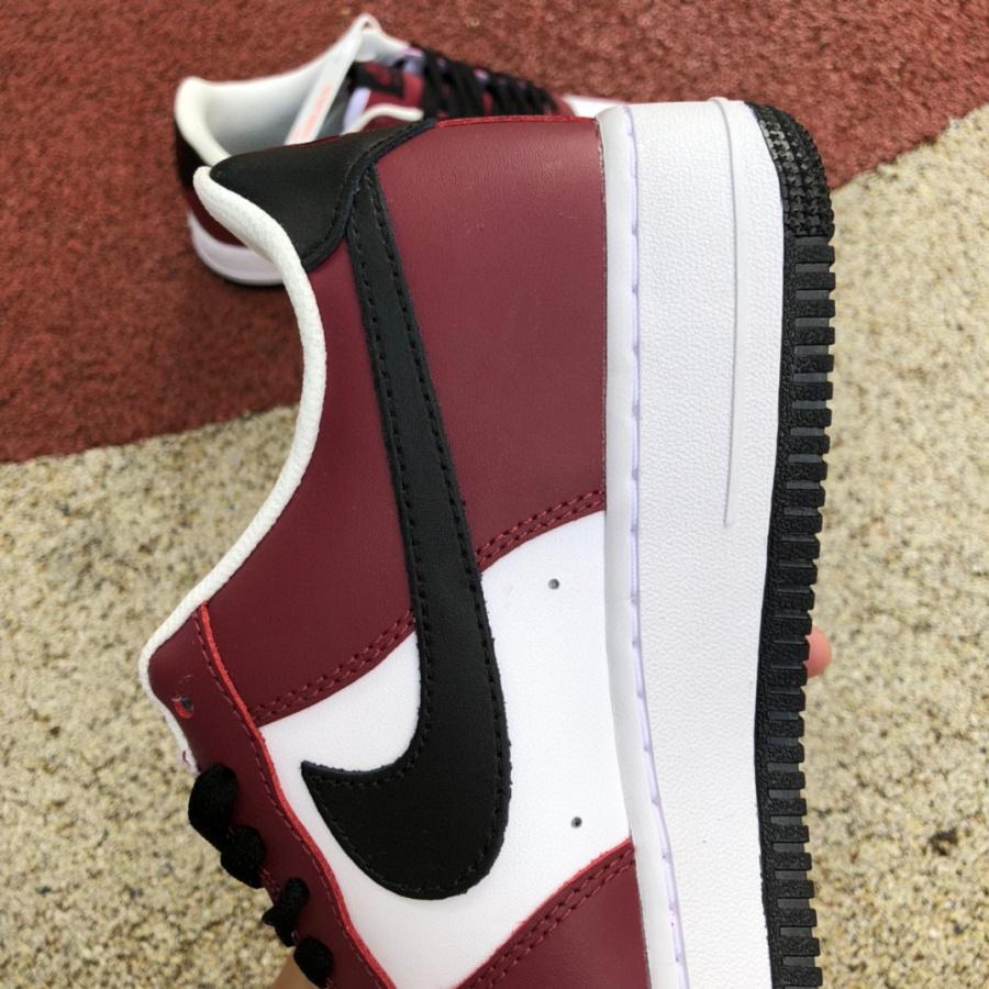 Nike Air Force 1 Low ’07 Sneaker      FD0300-600 - DopestKickz