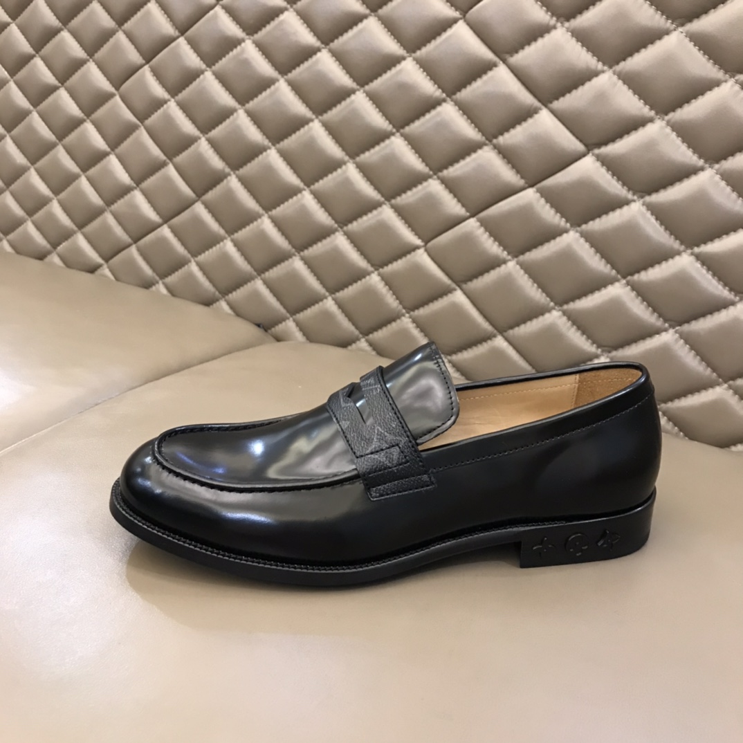 Louis Vuitton Saint Germain Loafer    1A9HNJ - DopestKickz