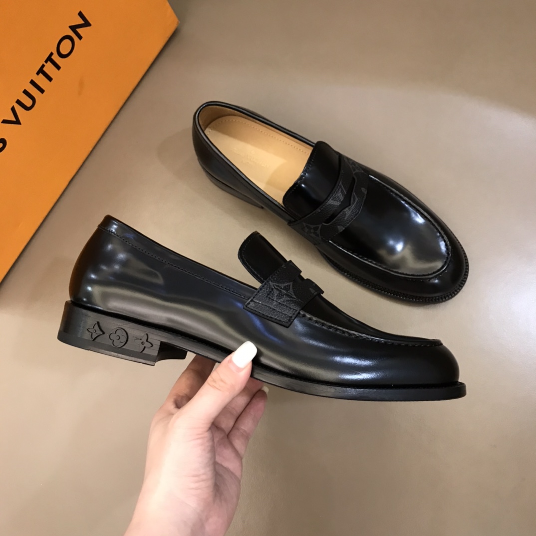 Louis Vuitton Saint Germain Loafer    1A9HNJ - DopestKickz