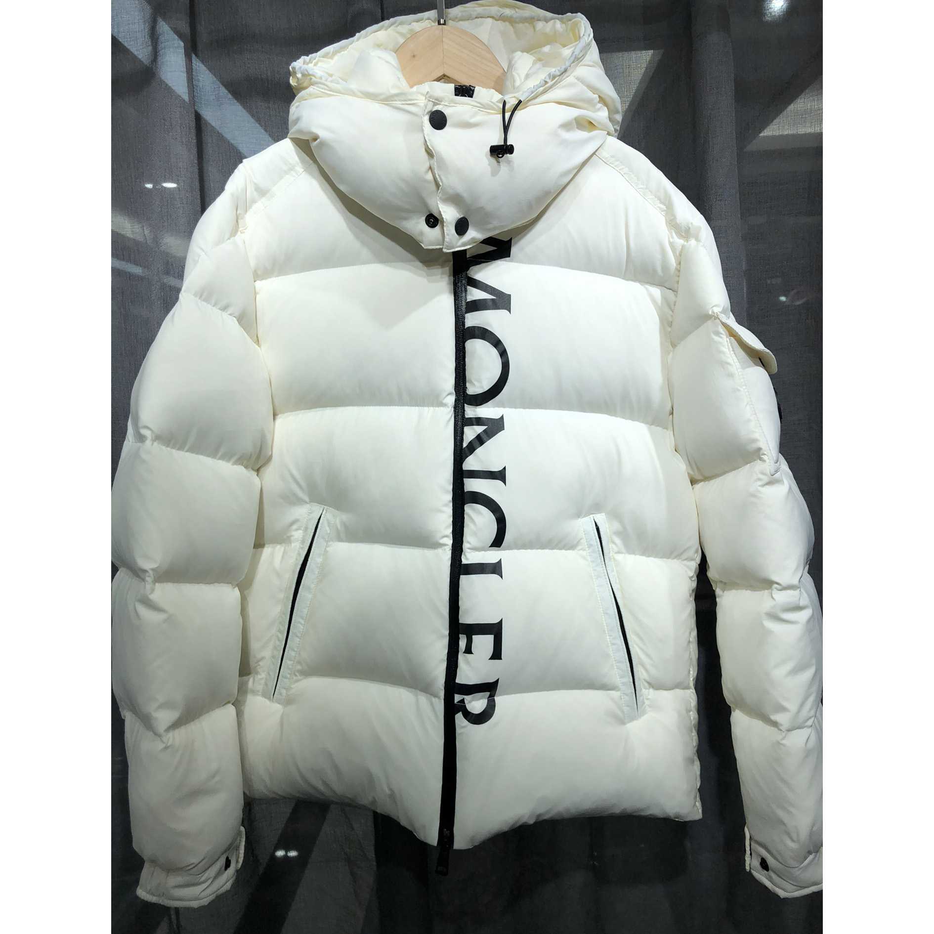 Moncler Dieng Short Down Jacket - DopestKickz