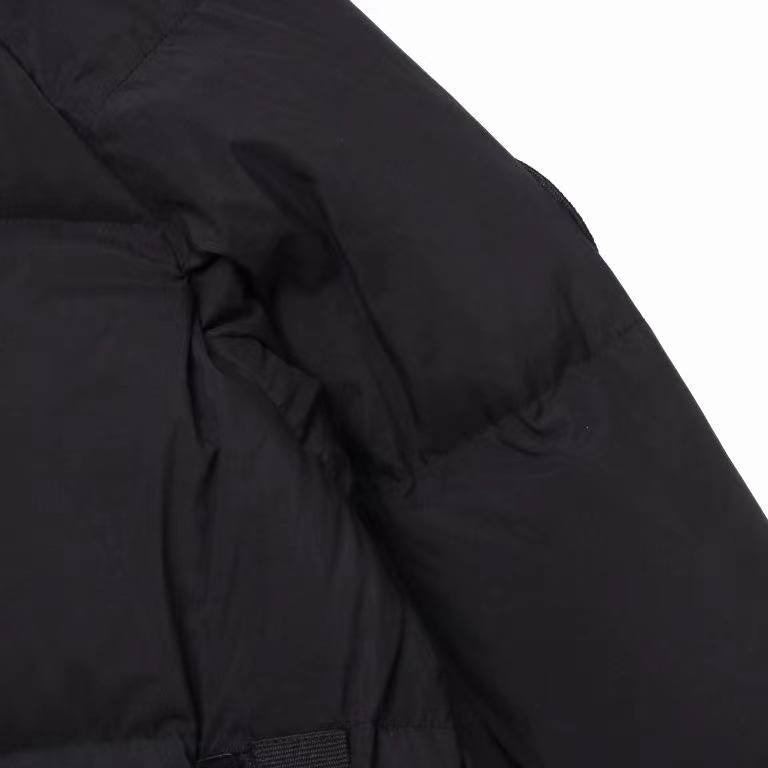 Canada Goose Junction Parka - DopestKickz
