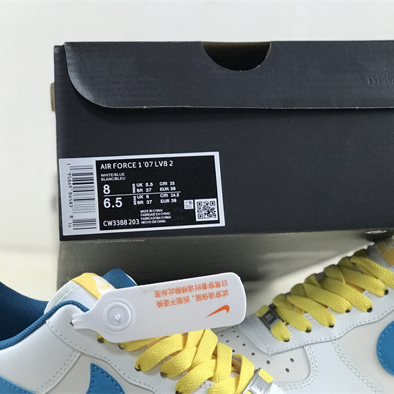 Air Force 1'07 Low Retro SP Sneaker     CW3388-203 - DopestKickz