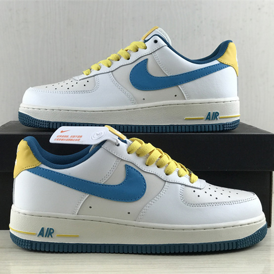 Air Force 1'07 Low Retro SP Sneaker     CW3388-203 - DopestKickz