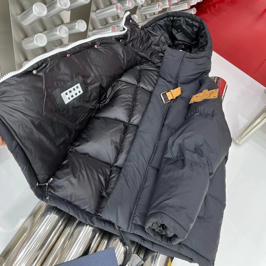 Moncler Wintefold Short Down Jacket - DopestKickz