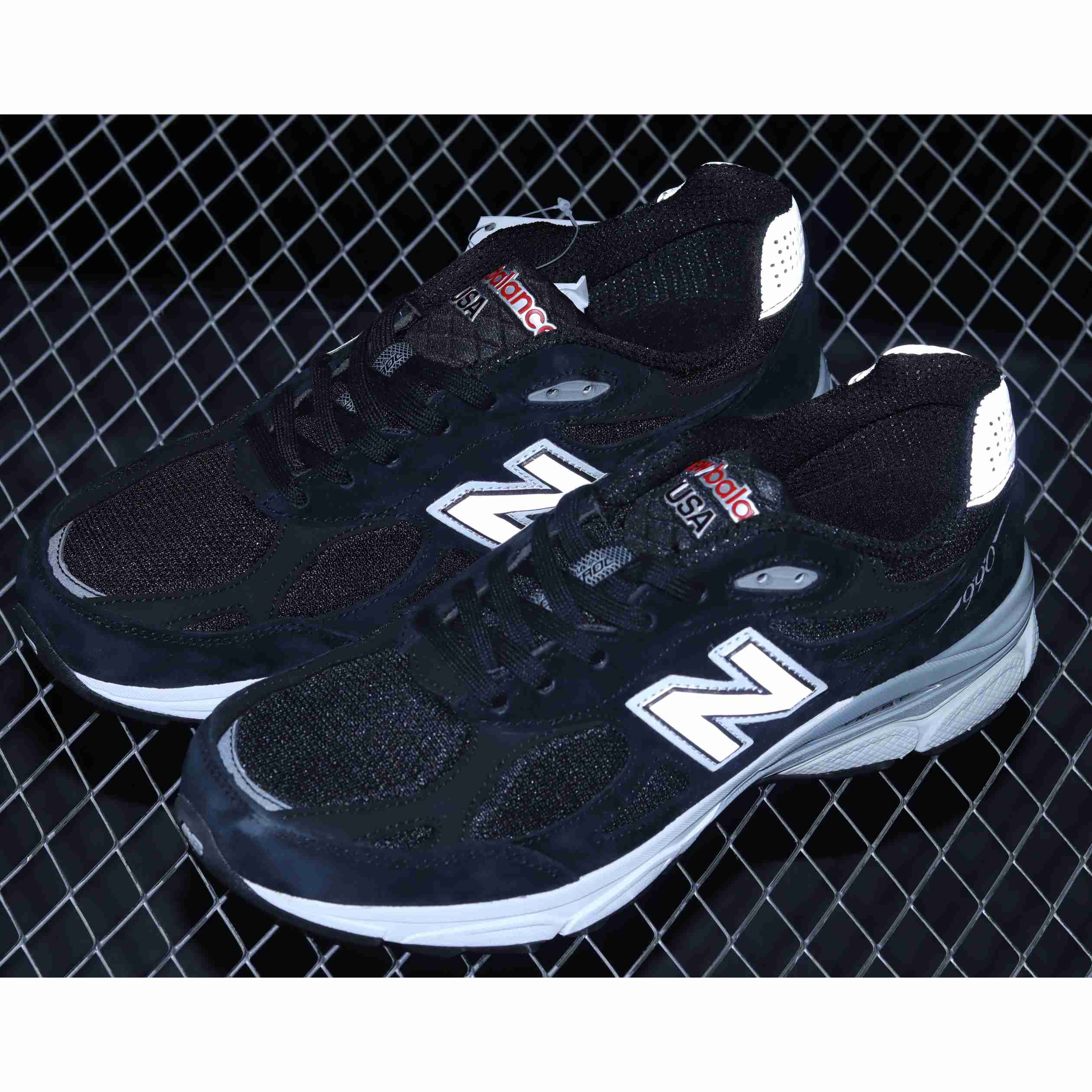 New Balance NB990 Sneakers           M990BS3 - DopestKickz