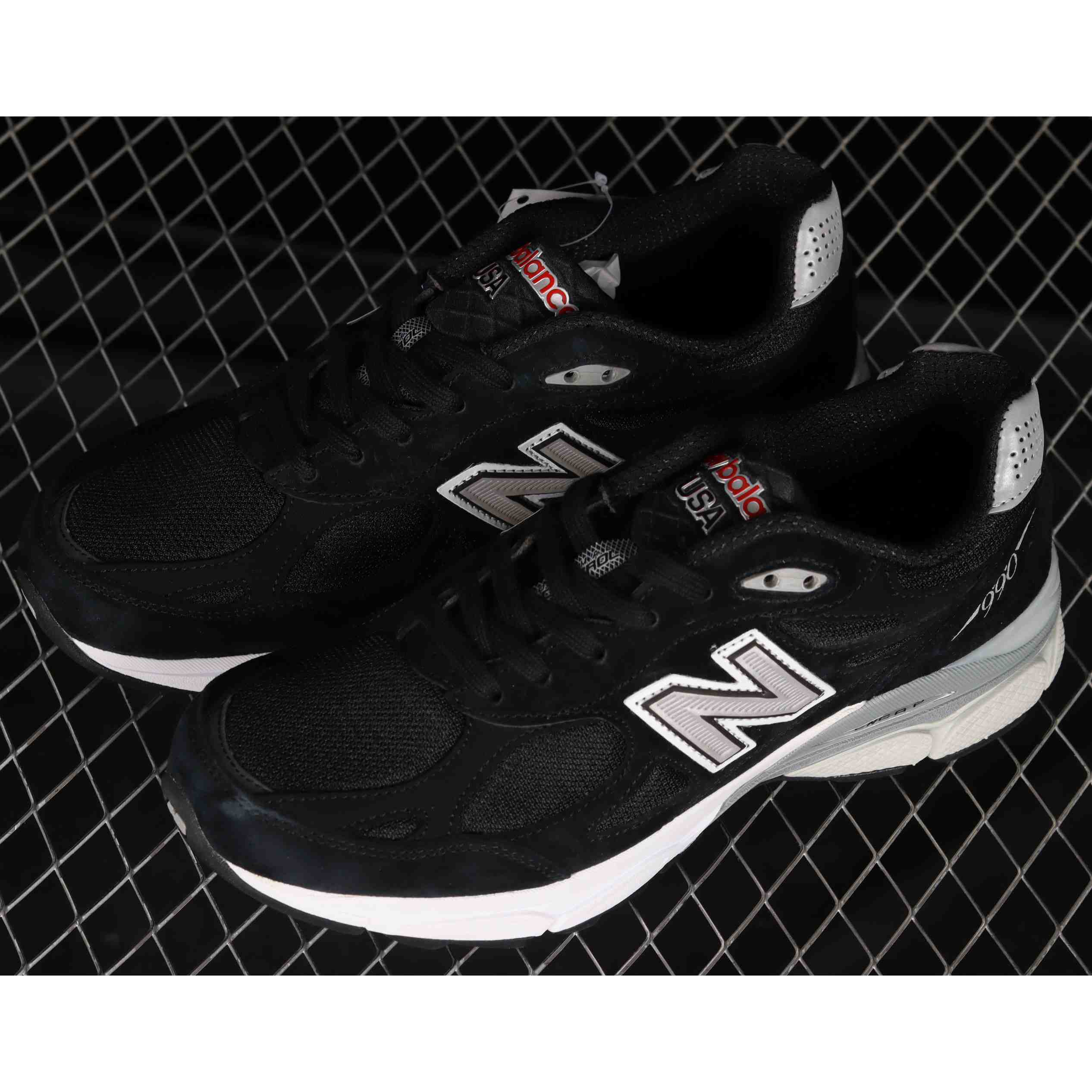 New Balance NB990 Sneakers           M990BS3 - DopestKickz