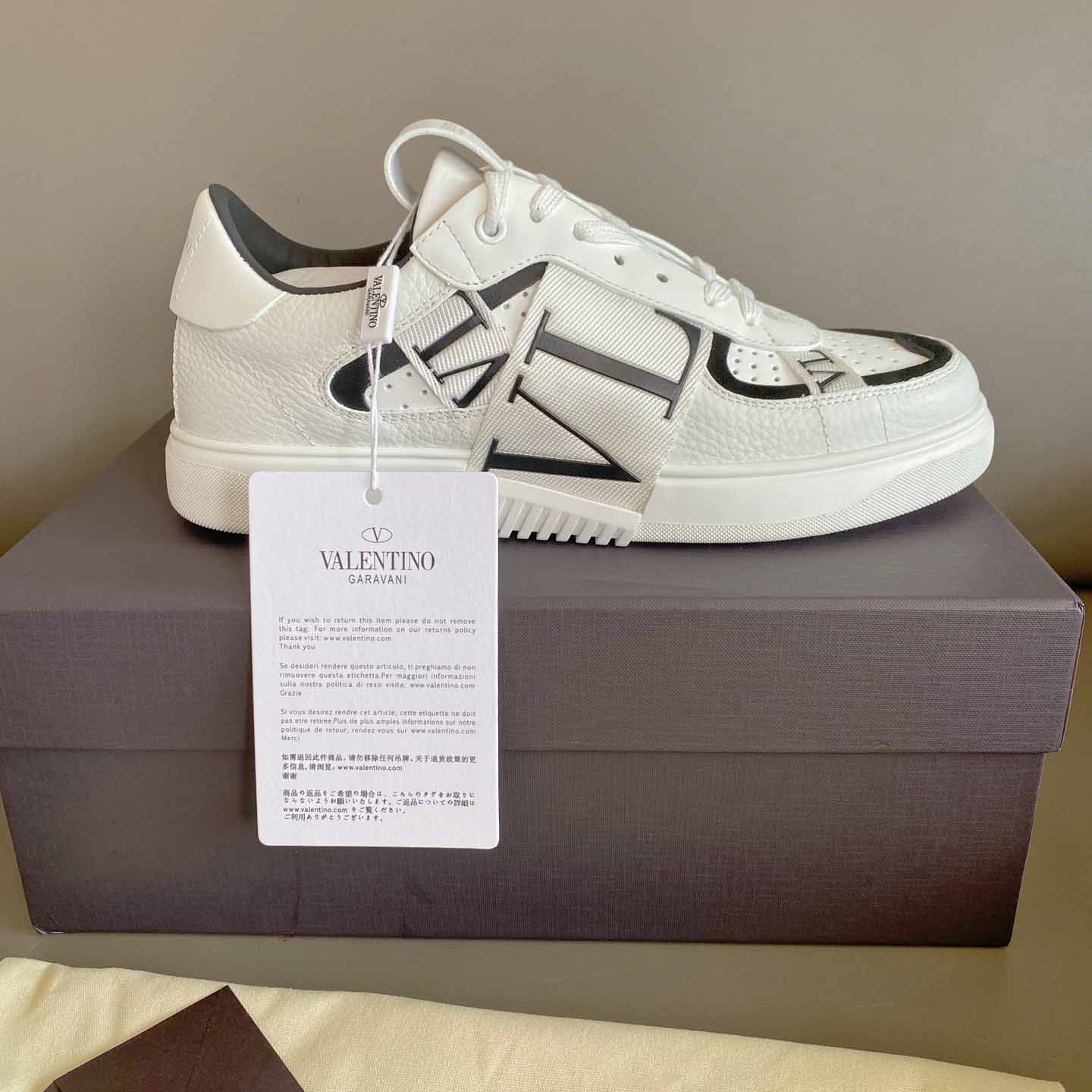 Valenti Low-Top Calfskin Vl7n Sneaker With Bands - DopestKickz