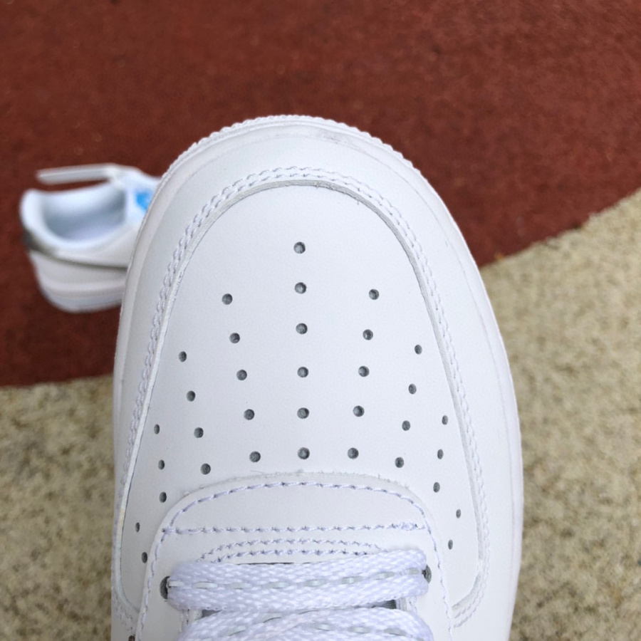  Nike Air Force 1 '07 Sneaker      DR0142-100 - DopestKickz