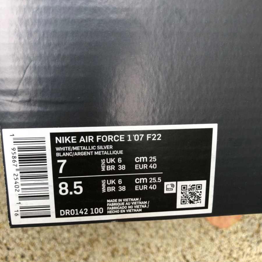  Nike Air Force 1 '07 Sneaker      DR0142-100 - DopestKickz