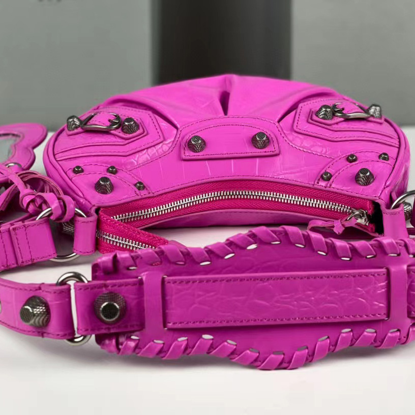 Balenciaga Le Cagole XS Shoulder Bag (26-16-10cm) - DopestKickz