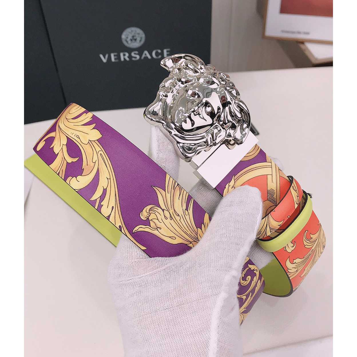 Versace La Medusa Le Pop Classique Reversible Belt   40mm - DopestKickz