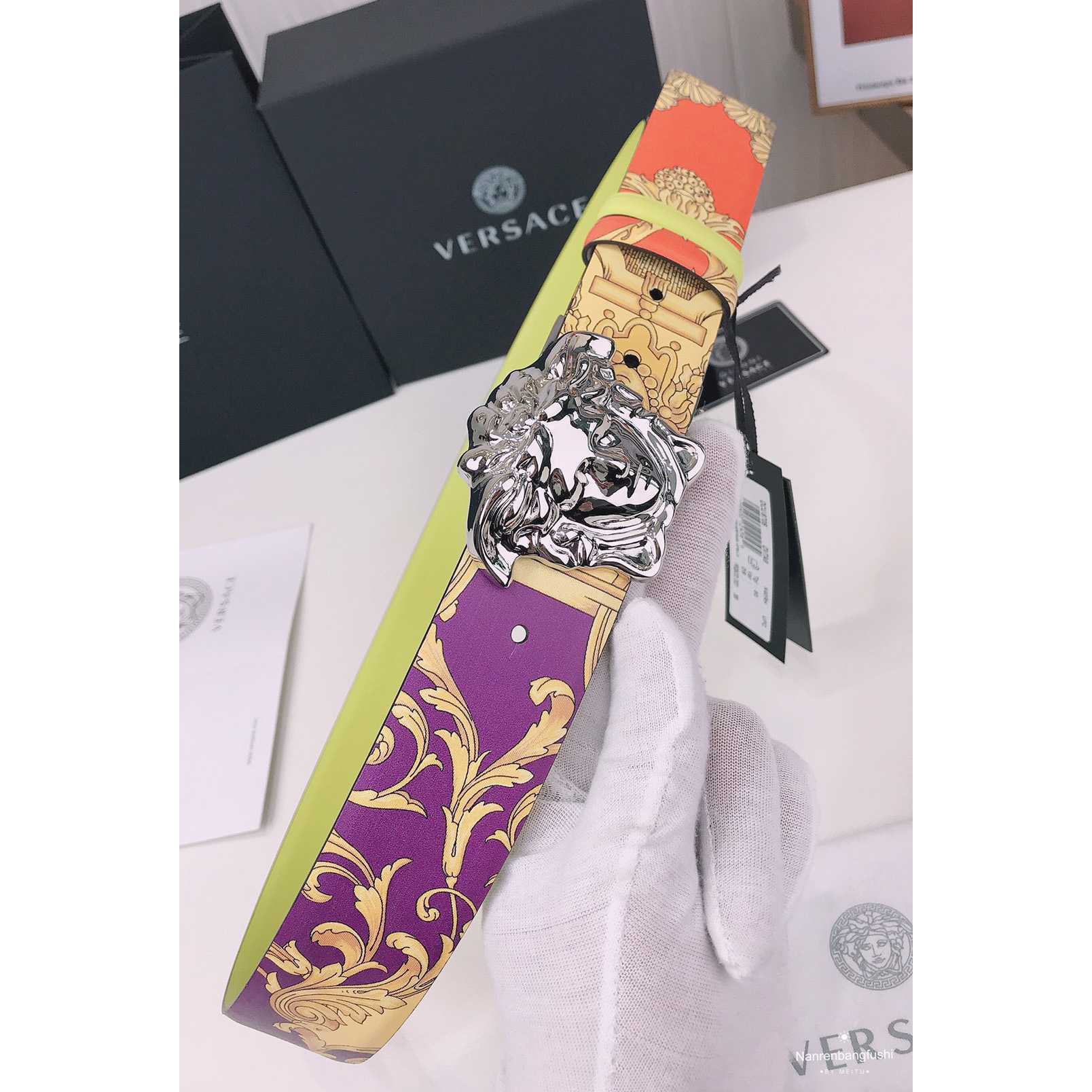 Versace La Medusa Le Pop Classique Reversible Belt   40mm - DopestKickz