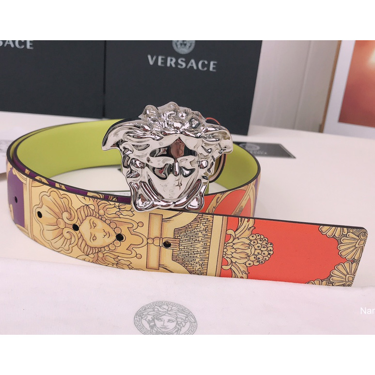 Versace La Medusa Le Pop Classique Reversible Belt   40mm - DopestKickz