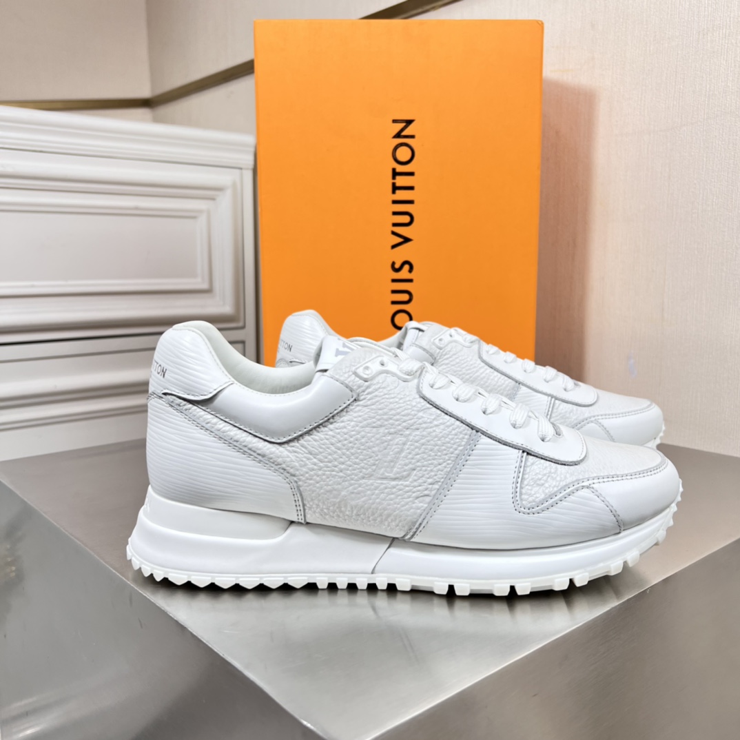 Louis Vuitton Run Away Sneaker      1A9ZK2 - DopestKickz