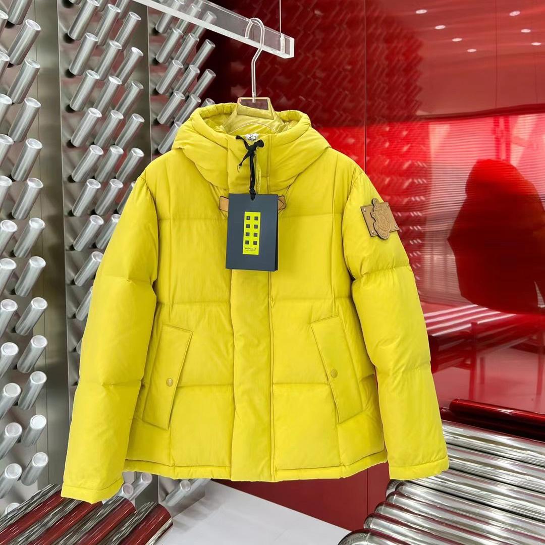 Moncler Wintefold Short Down Jacket - DopestKickz