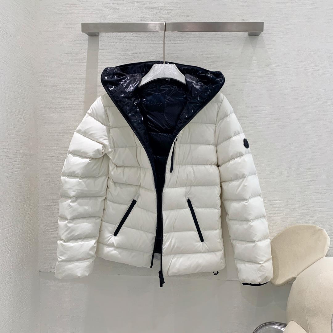 Moncler Herbe Short Down Jacket - DopestKickz