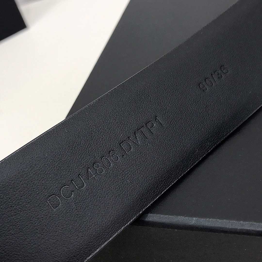 Versace Enamel Medusa Biggie Belt   40mm - DopestKickz