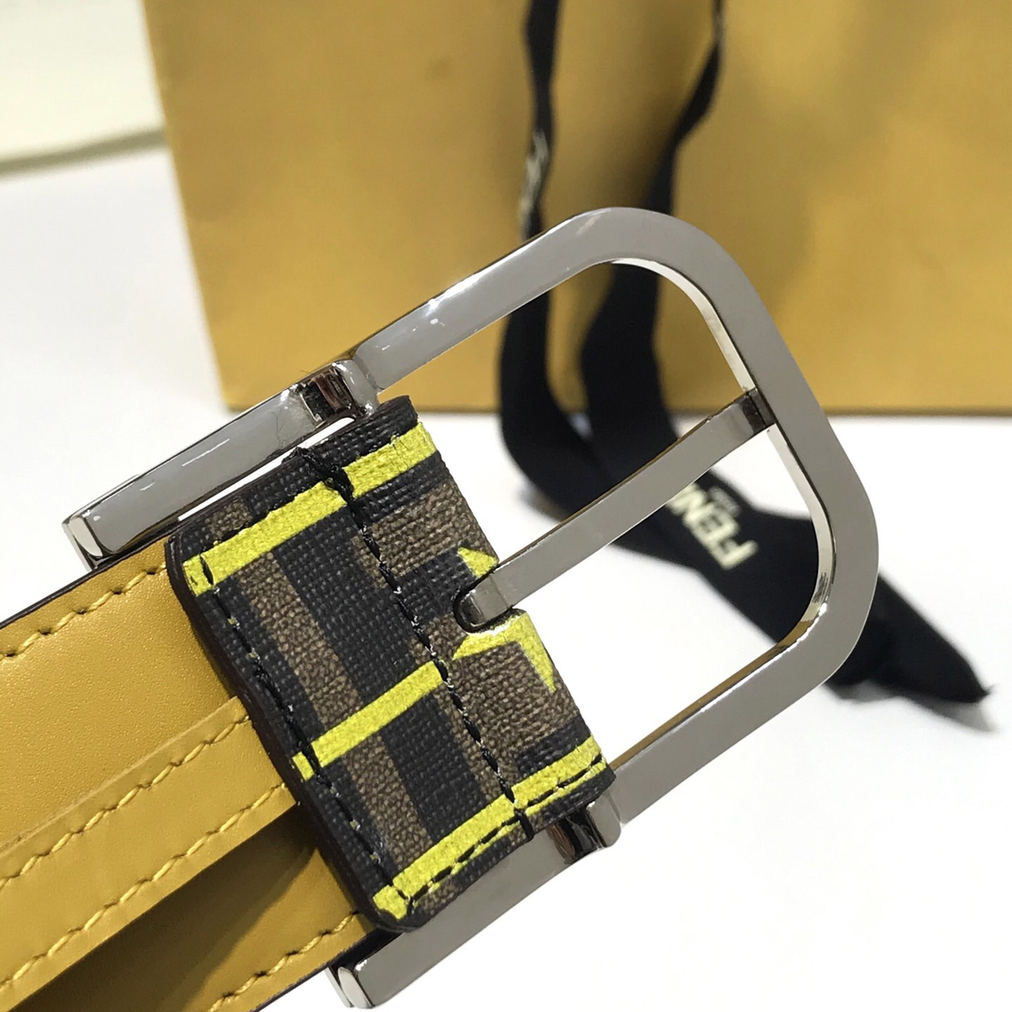 Fendi Reversible Leather Belt - DopestKickz