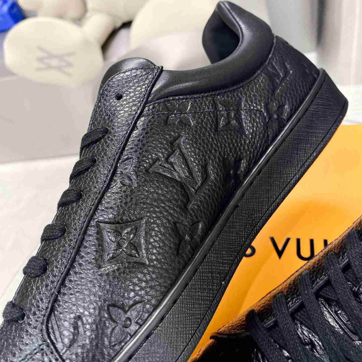 Louis Vuitton Luxembourg Sneaker    1A8QEB - DopestKickz