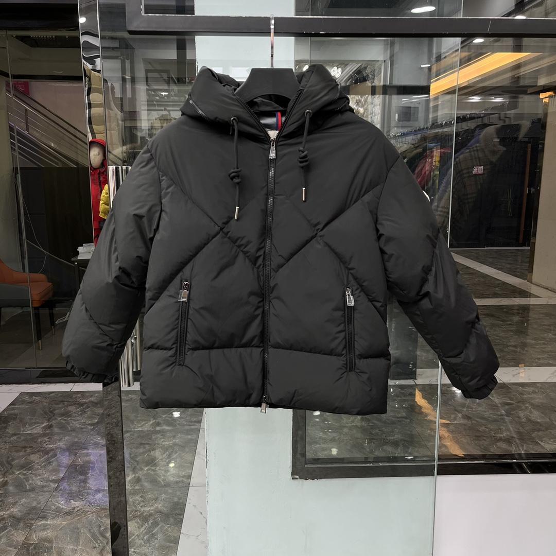 Moncler Black Daynamic Porossan Down Jacket - DopestKickz
