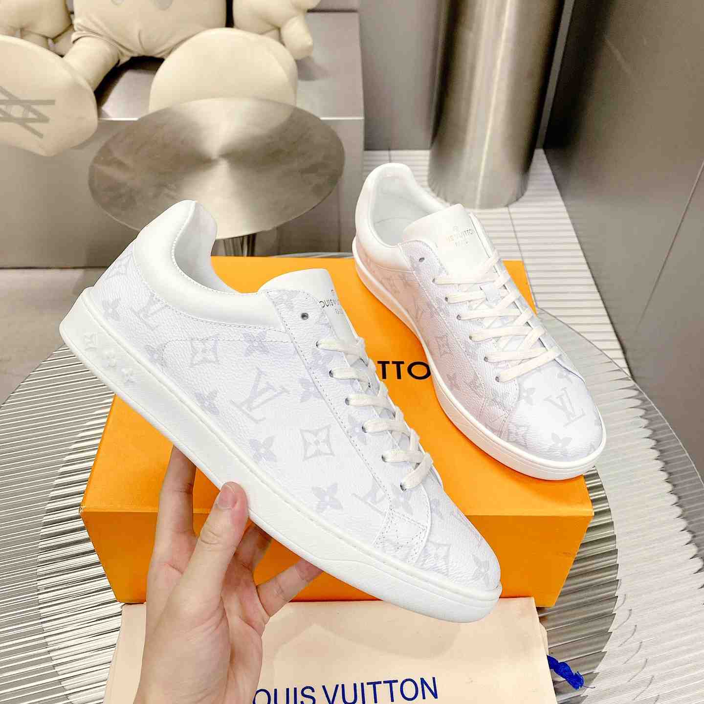Louis Vuitton Luxembourg Samothrace Sneakers      - DopestKickz
