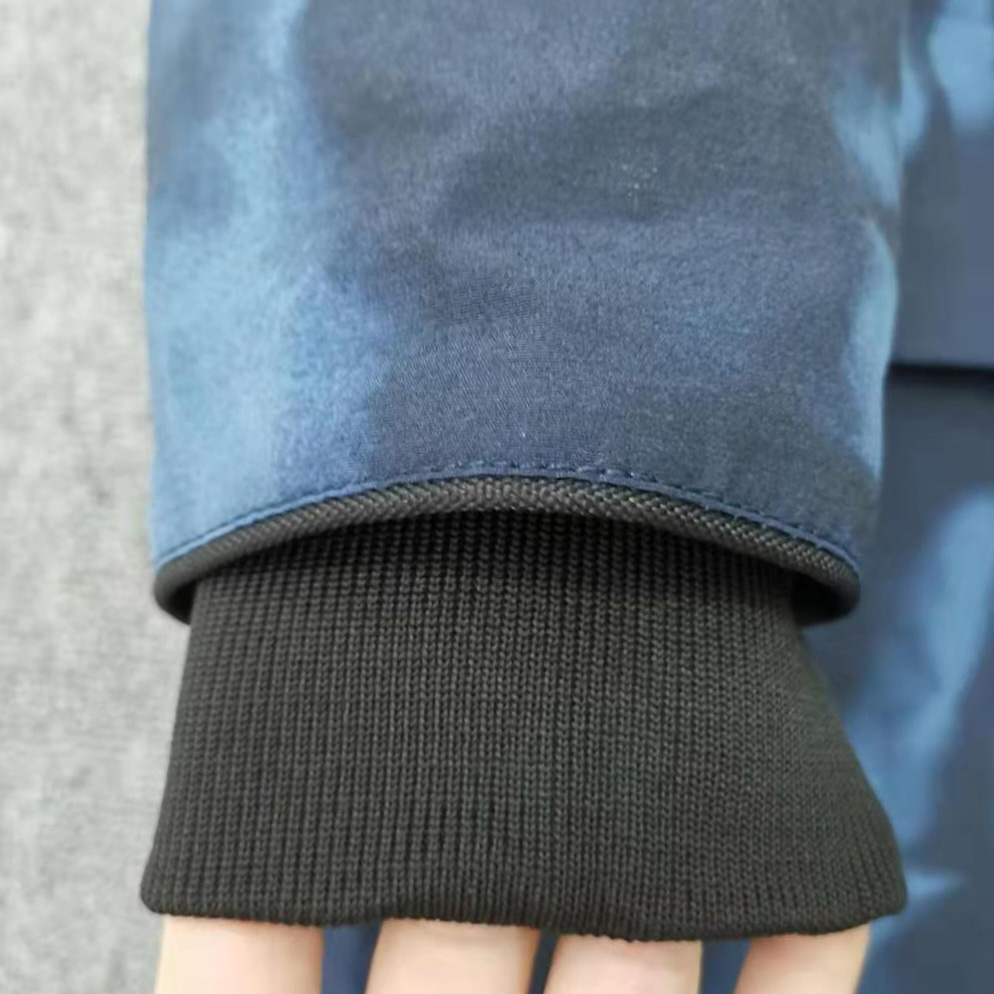 Canada Goose Down Jacket - DopestKickz