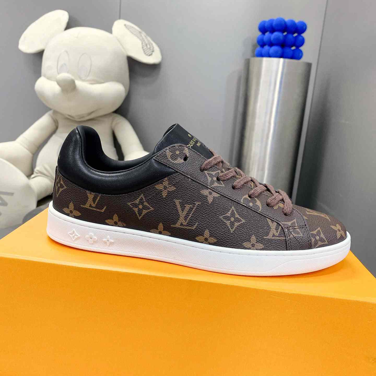 Louis Vuitton Luxembourg Samothrace Sneakers     1A4PAF - DopestKickz