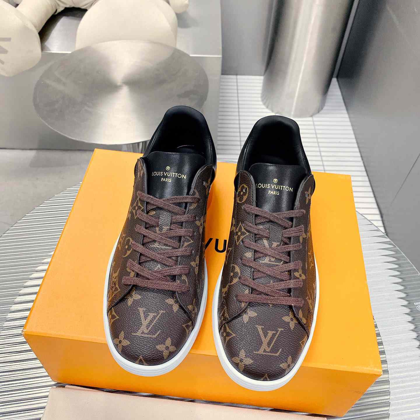 Louis Vuitton Luxembourg Samothrace Sneakers     1A4PAF - DopestKickz