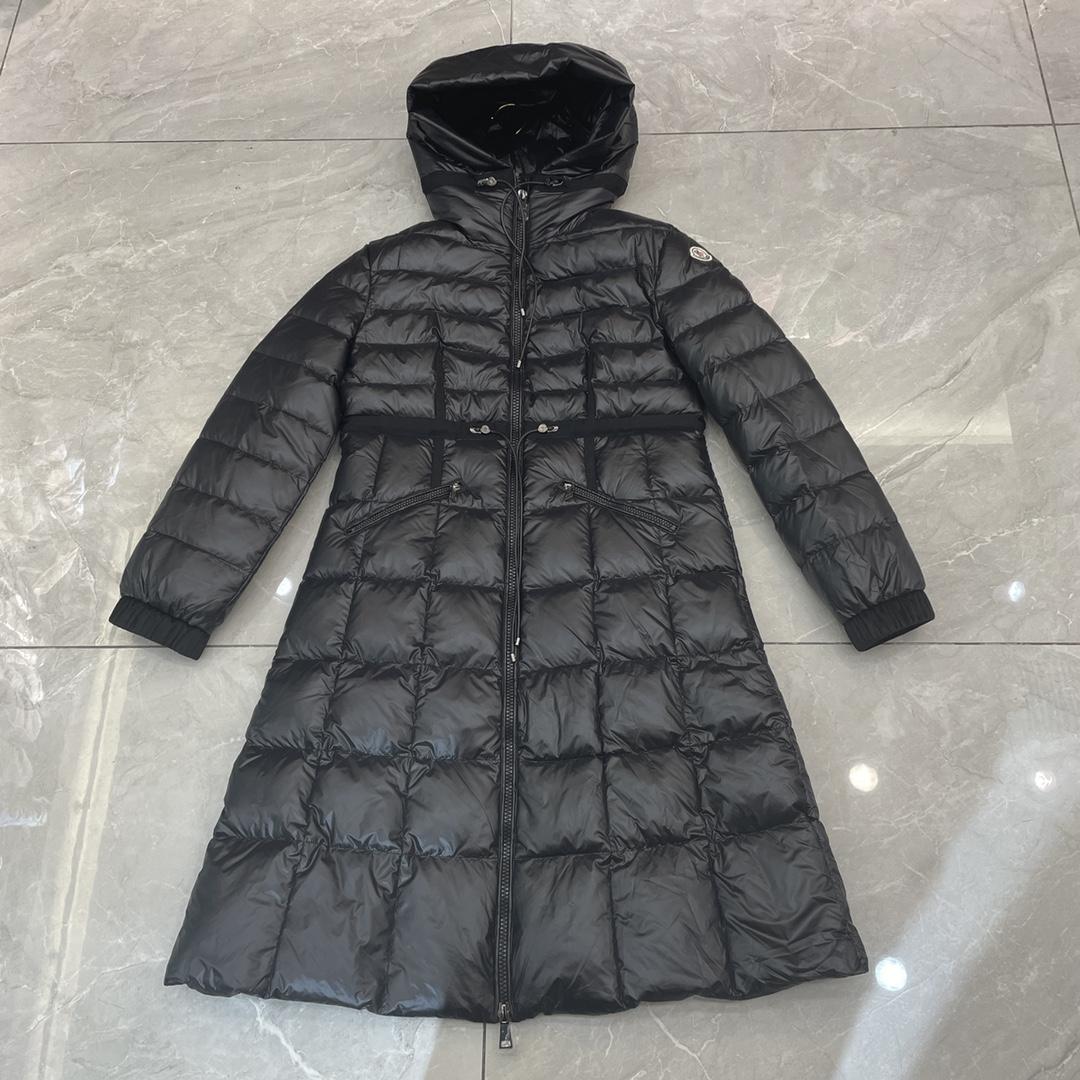 Moncler Long-Sleeve Padded Coat - DopestKickz
