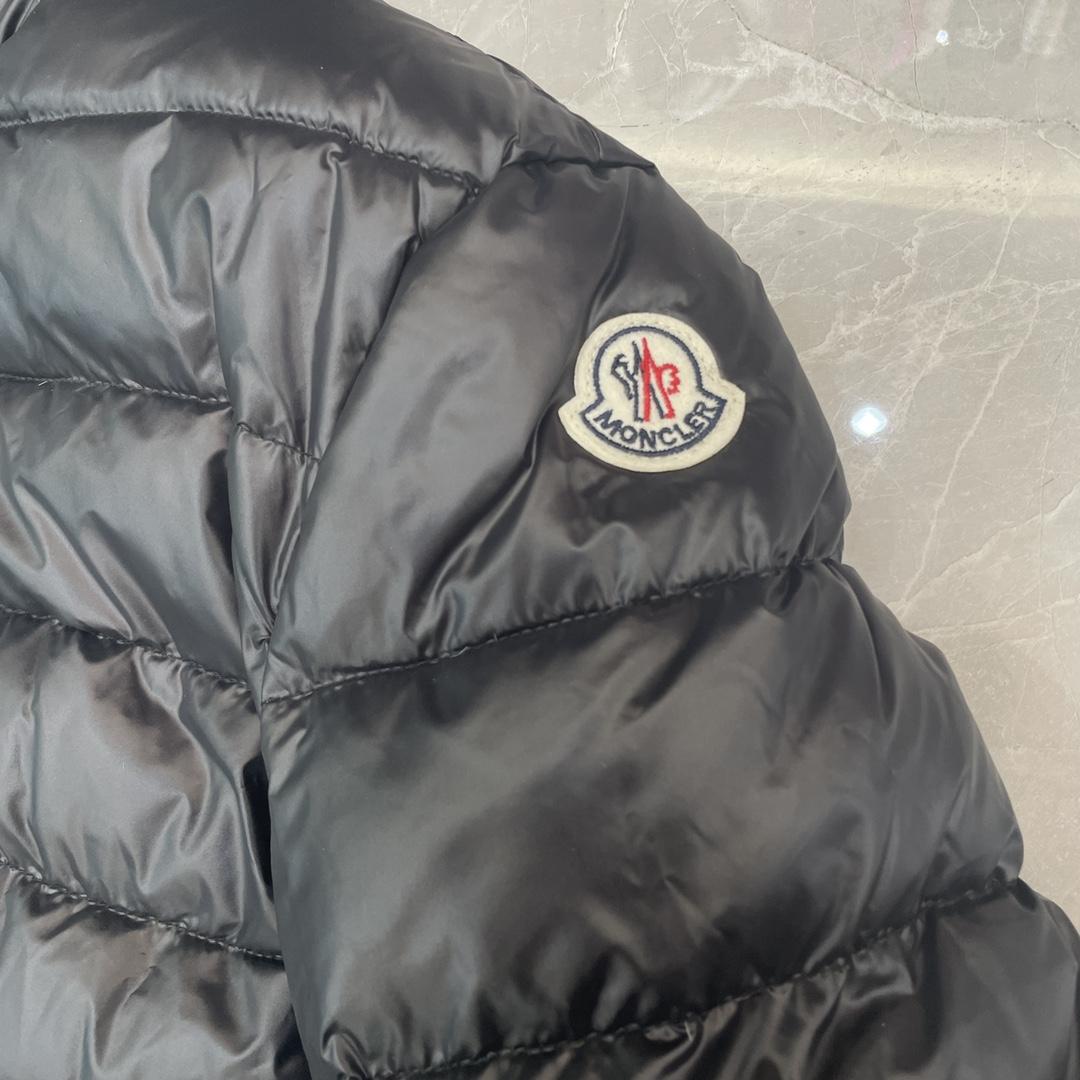 Moncler Long-Sleeve Padded Coat - DopestKickz