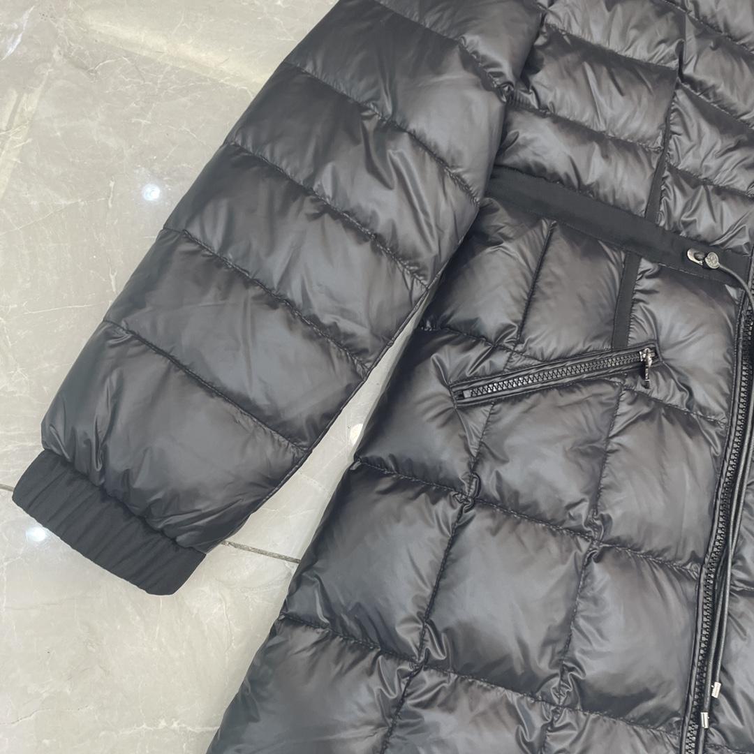 Moncler Long-Sleeve Padded Coat - DopestKickz