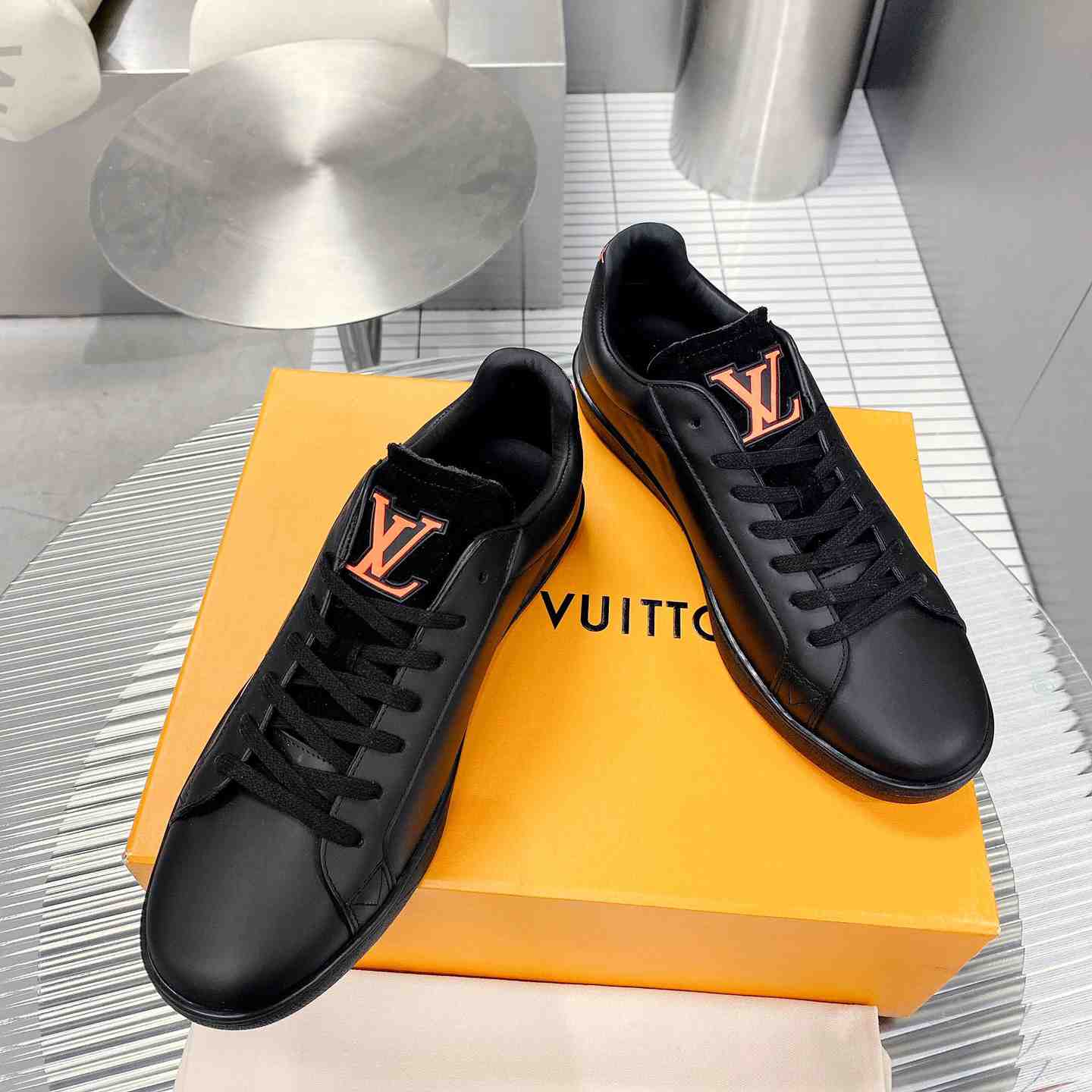 Louis Vuitton Luxembourg Samothrace Sneakers   1A9JCM - DopestKickz