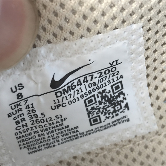 Stüssy x Nike Air Max 2013 Sneakers   DM6447-200 - DopestKickz