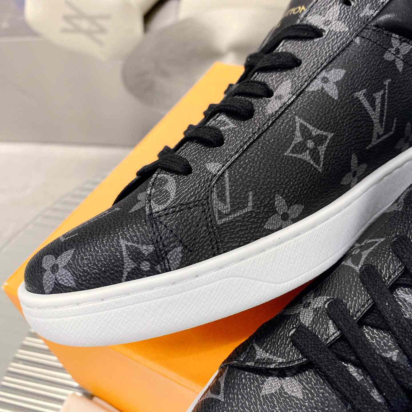 Louis Vuitton Luxembourg Samothrace Sneakers     1A4PAT - DopestKickz