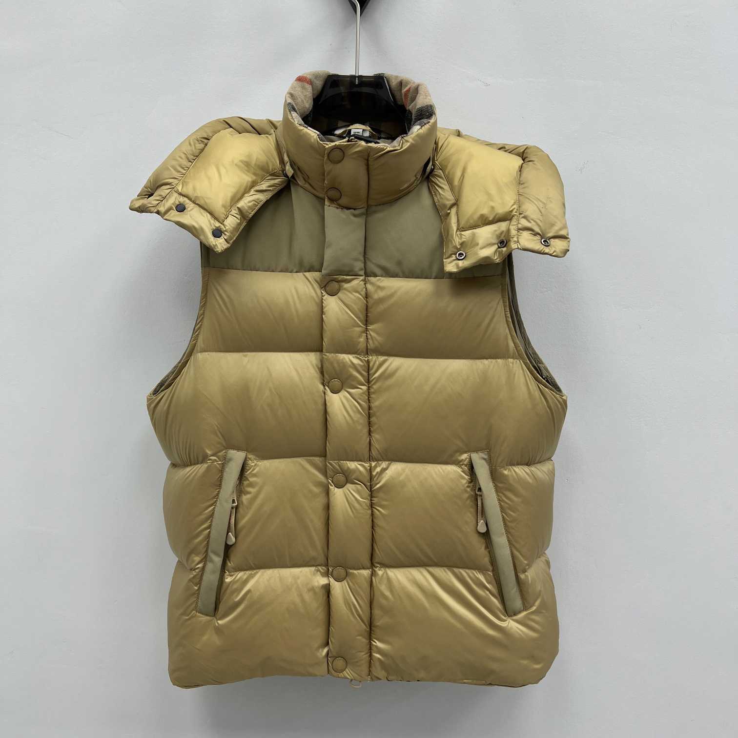 Burberry Detachable Sleeve Hooded Puffer Jacket - DopestKickz