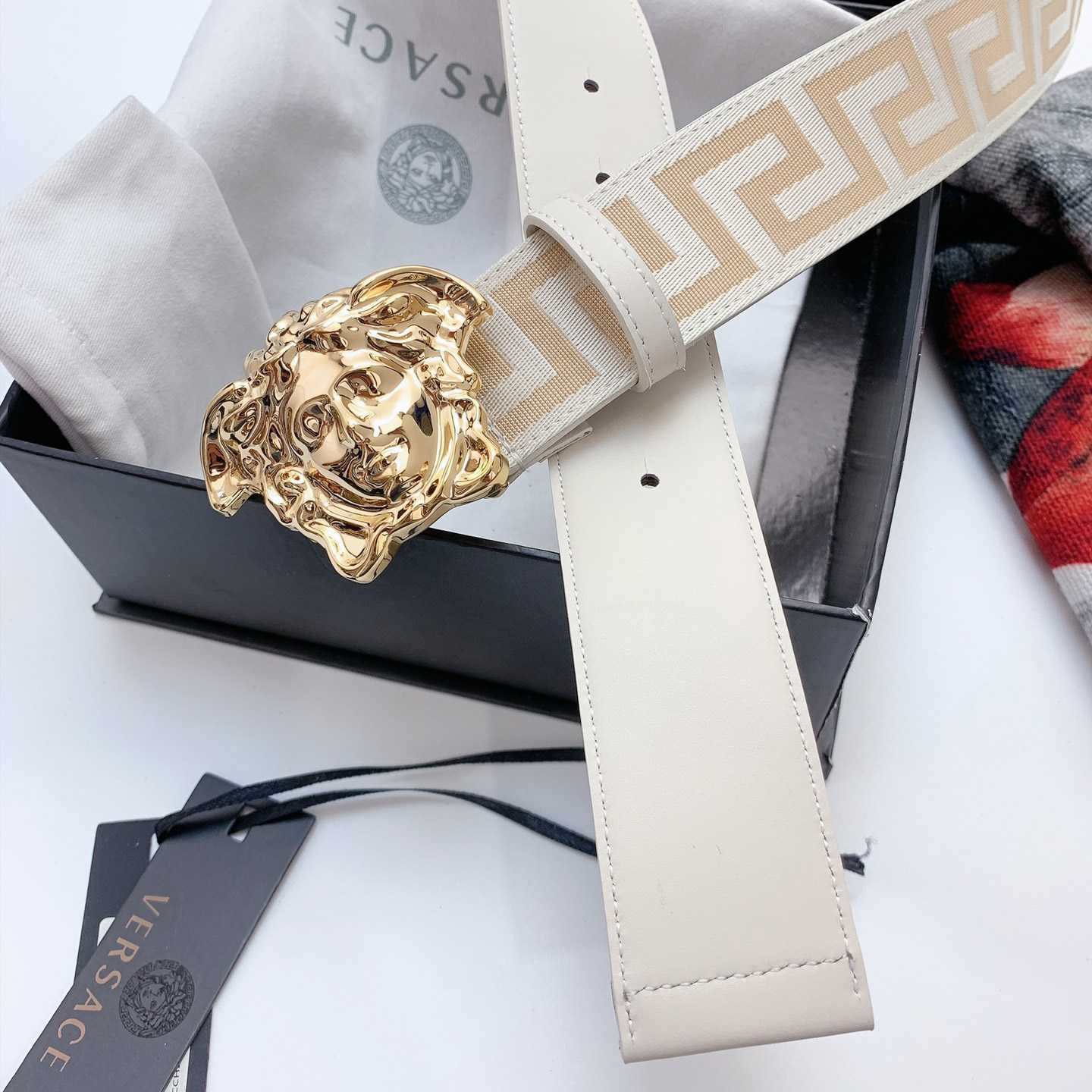 Versace Le Medusa Belt - DopestKickz