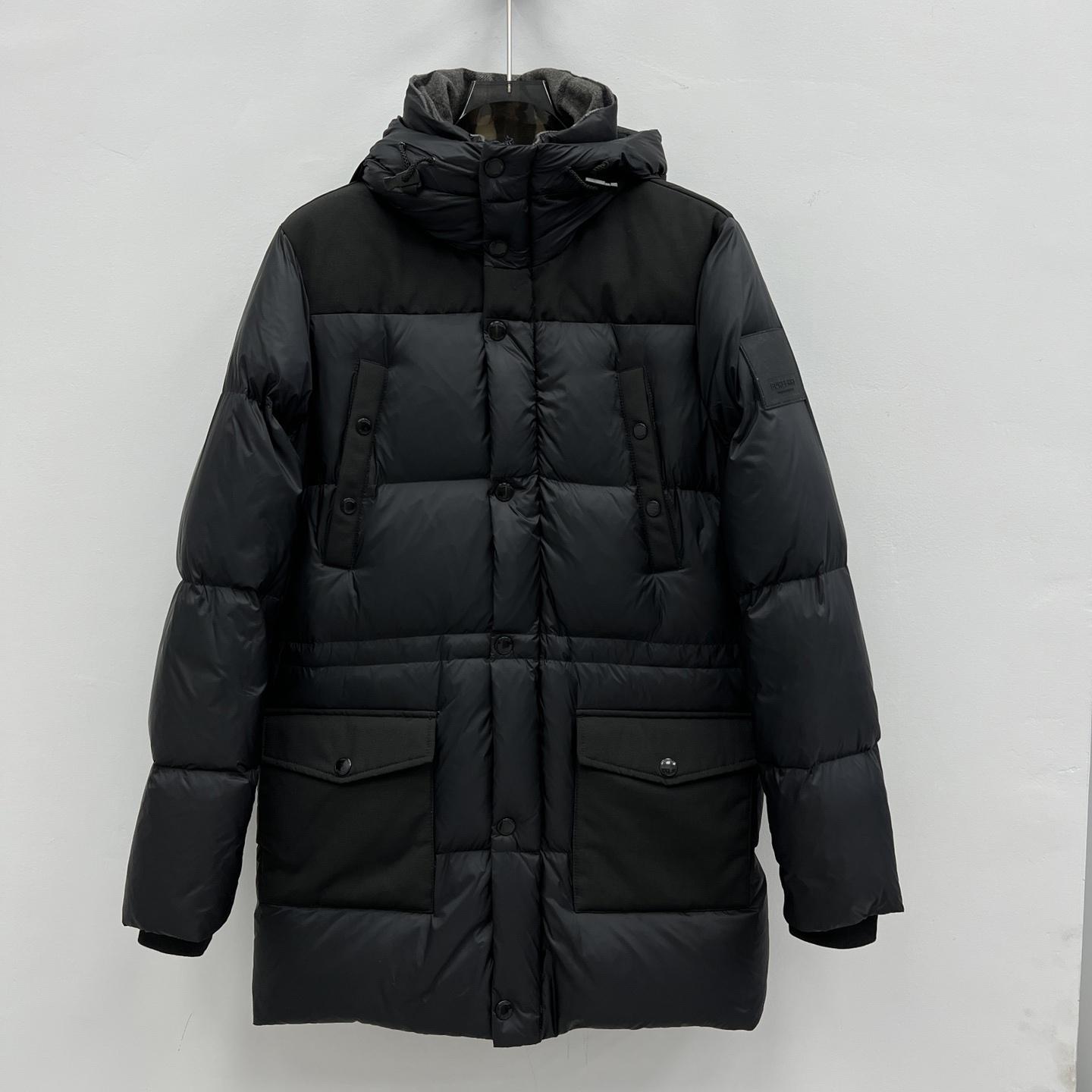 Burberry Logo Appliqué Nylon Puffer Coat - DopestKickz